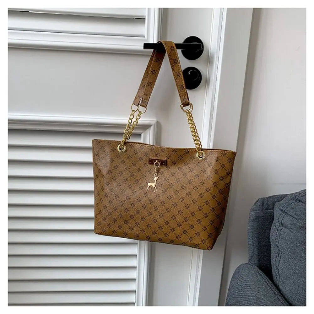 Classic Chain Strap Shoulder Bag