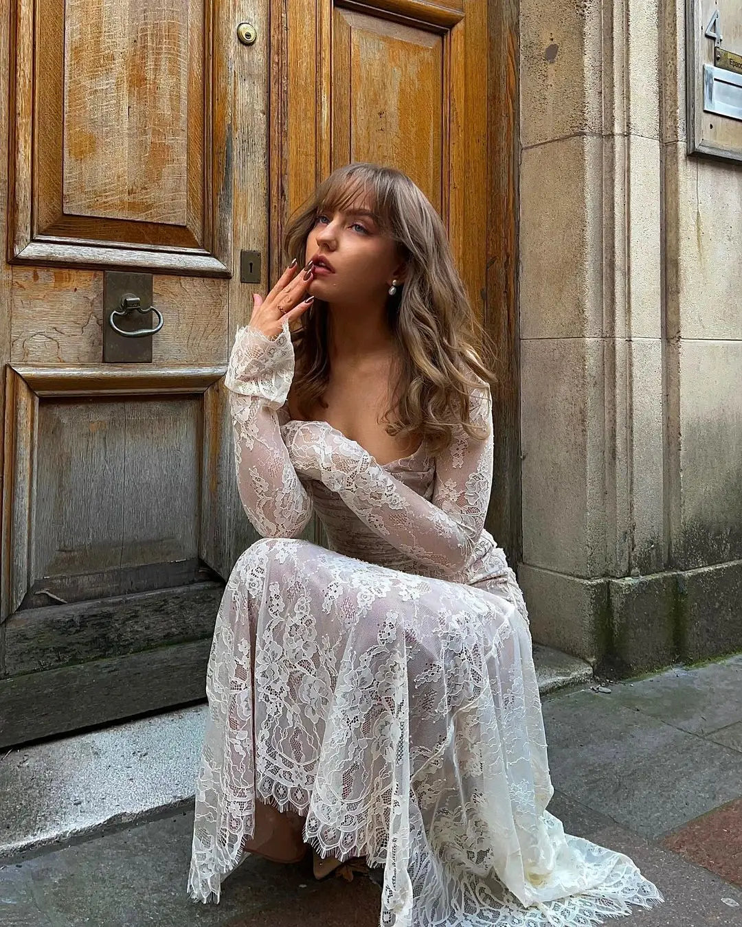 Elegant Vintage Lace Maxi Dress