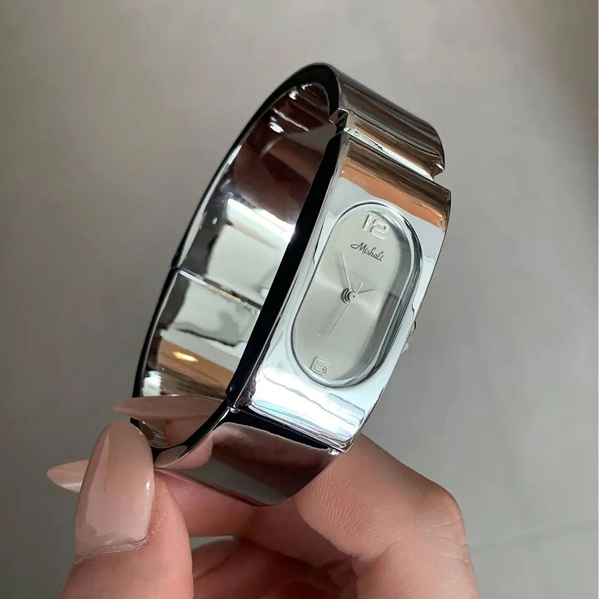 Avant-garde Style Minimalist Watches