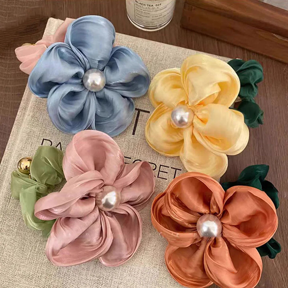 Summer Pearl Scrunchies Ponytail Holder