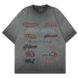 Camiseta con estampado de letras y color degradado