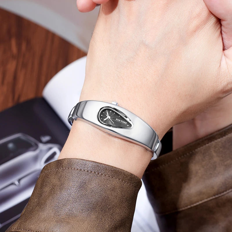 Y2K Shaped Teardrop Bracelet Watch