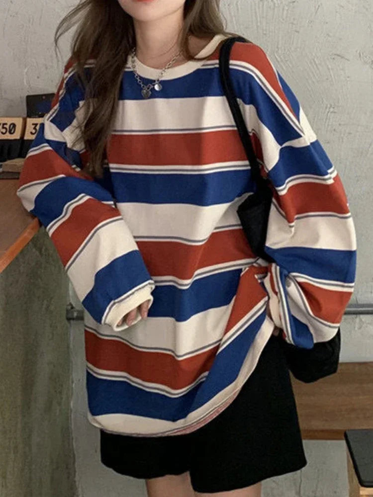 Y2K Women's Oversized Stripped T-shirt