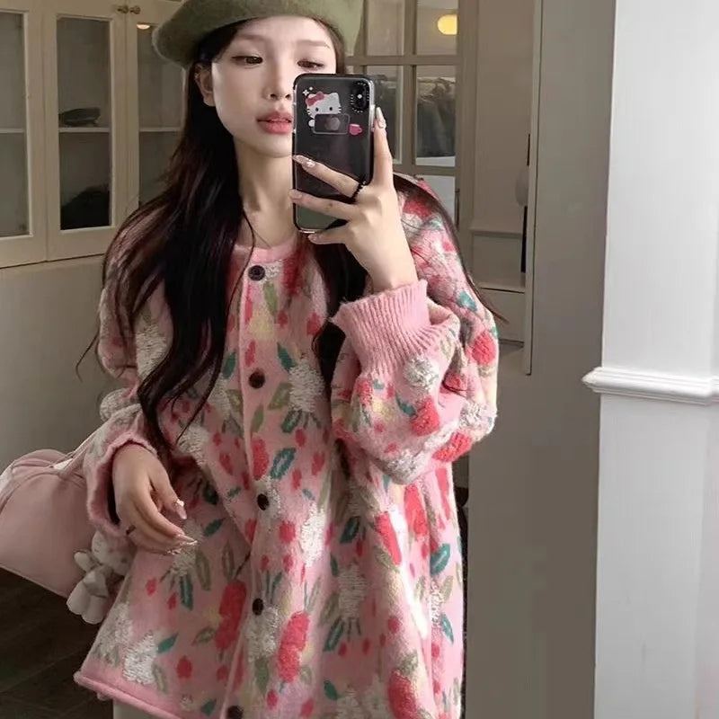 Soft Girl Knitted Buttoned Sweater