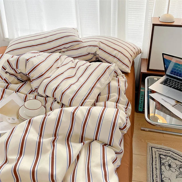 Nordic Stripe Bedding Set