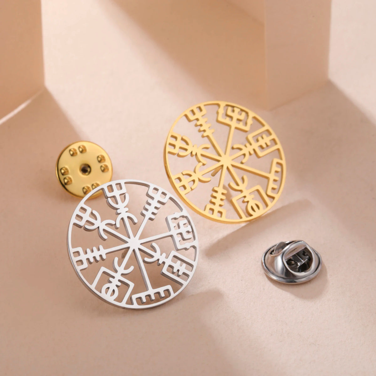 Skyrim Nordic Vegvisir Runic Compass Brooch