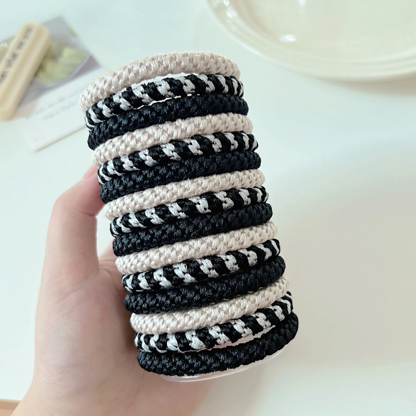 15 Pieces Strapped Ponytail Holder