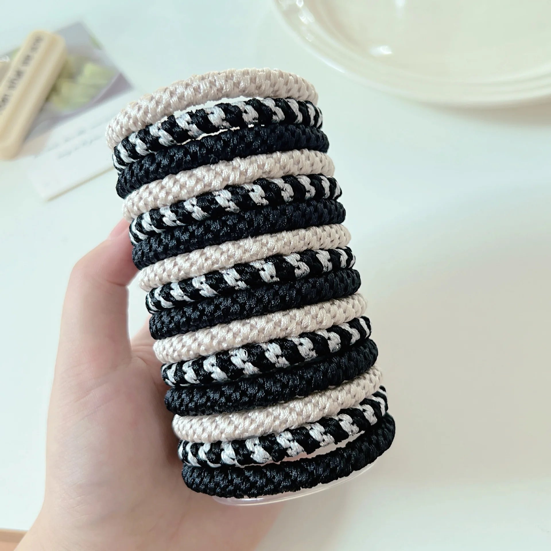 15 Pieces Strapped Ponytail Holder