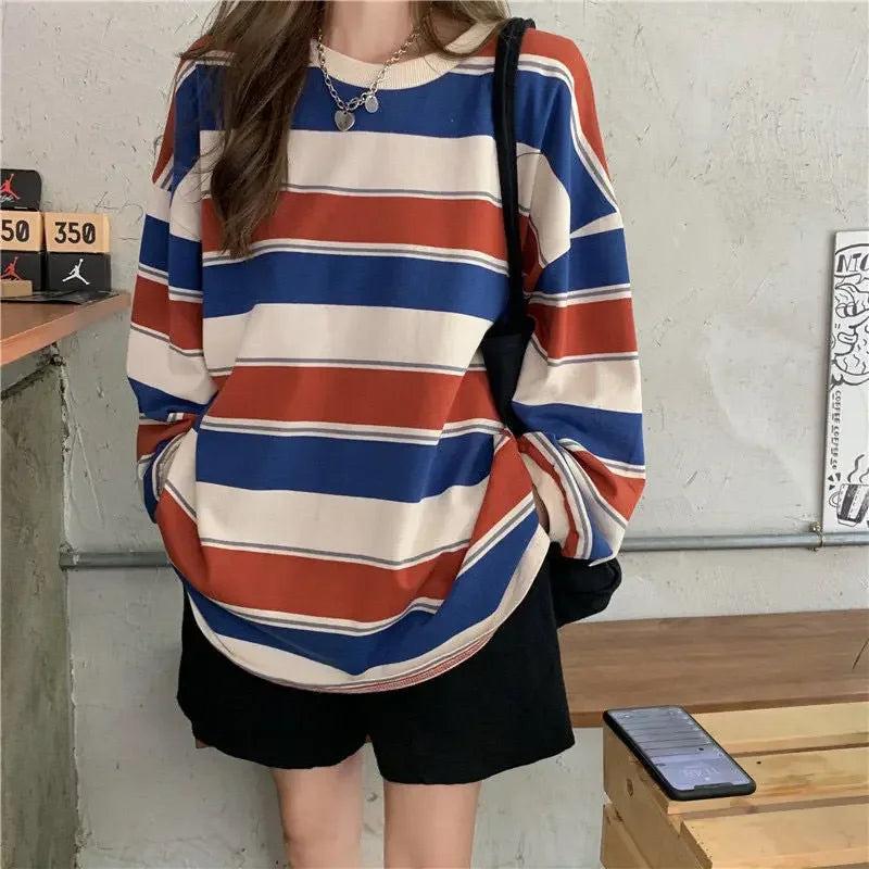 Y2K Women's Oversized Stripped T-shirt
