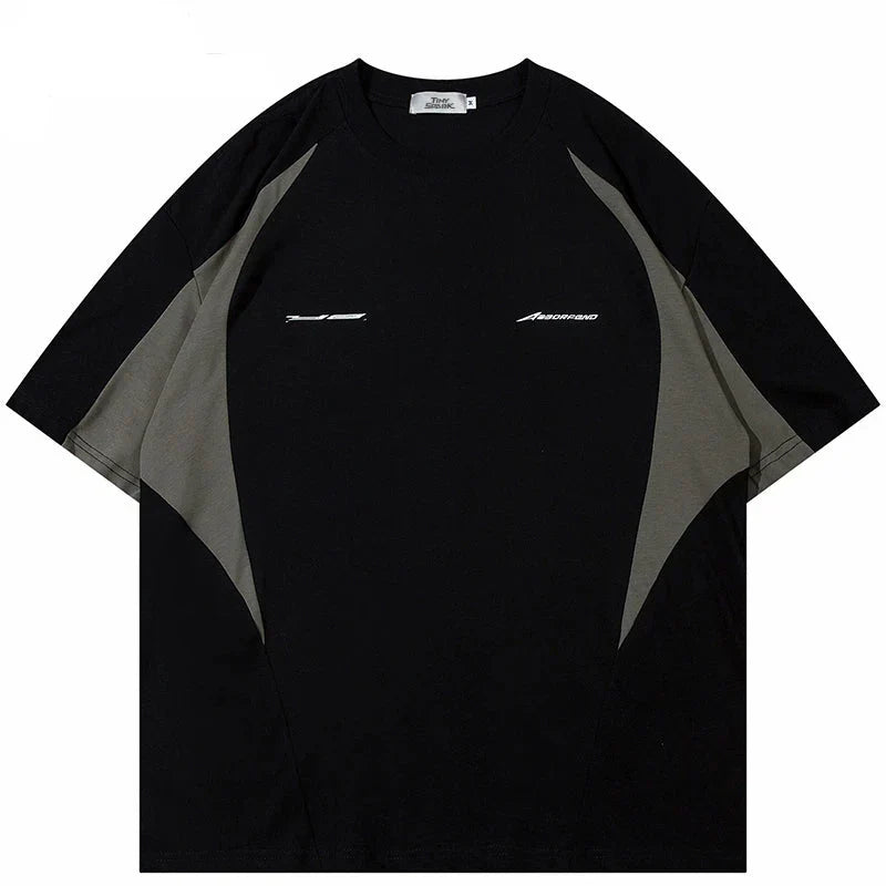 Camiseta holgada de estilo deportivo con retazos