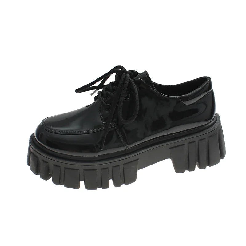 Corporate Girlie Black Leather Shoes