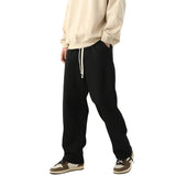 Lockere, atmungsaktive, weite Jogginghose