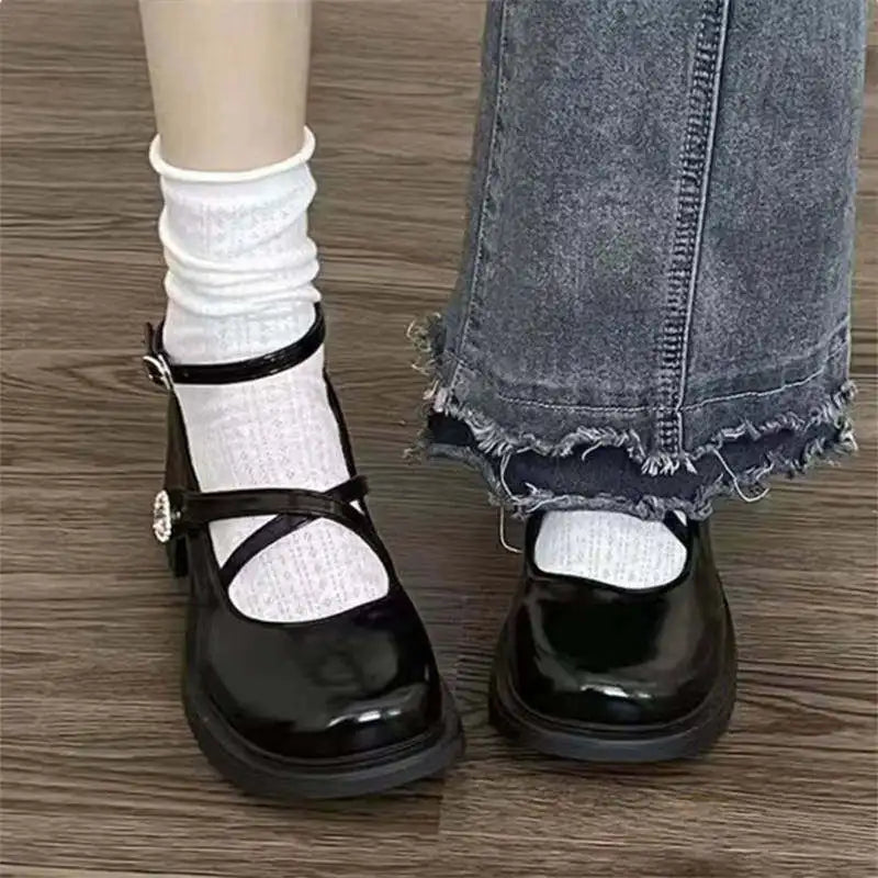Grunge Leather Solid Color Shoes