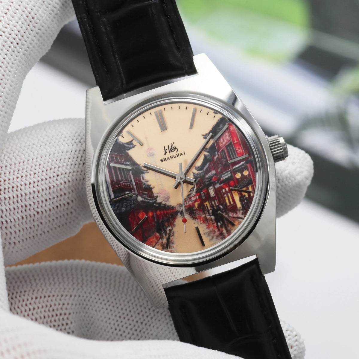 Hand-Wind Mechanical Watch