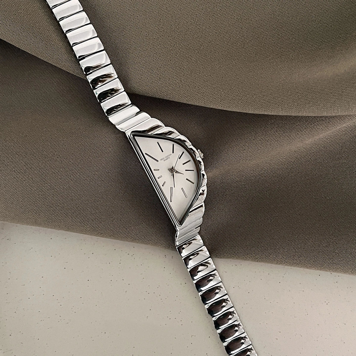 Half-Moon Dial Stainles Steel Quartz Watch