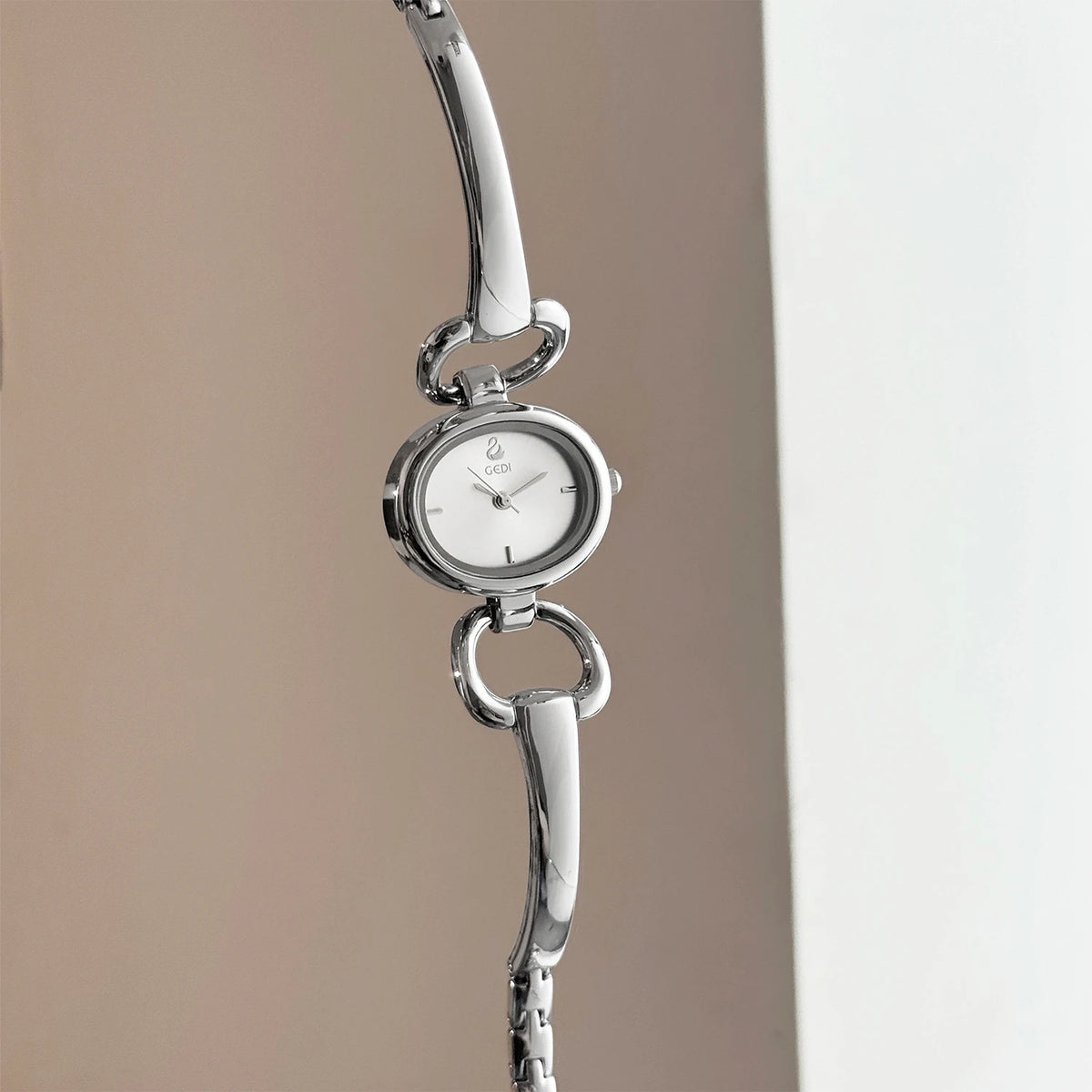 Luxury Vintage Skeleton Bracelet Quartz Watch