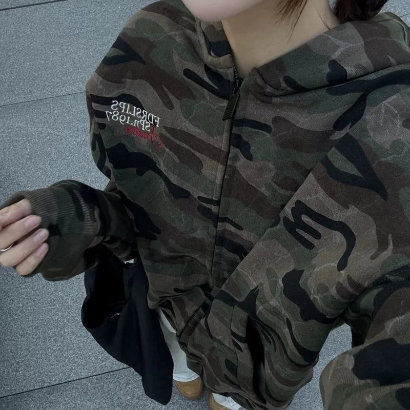 Camouflage Zip-up Hoodie