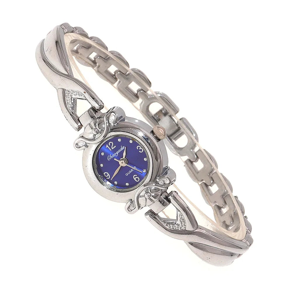Luxury Lady Pendant Bracelet Watch