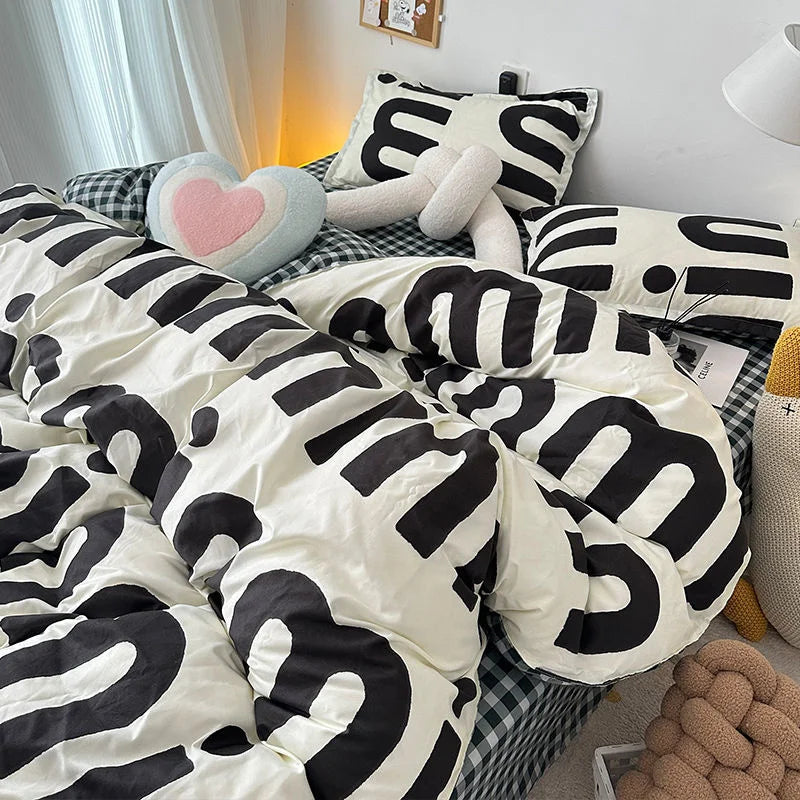 Korean Pink Letter Bedding Set