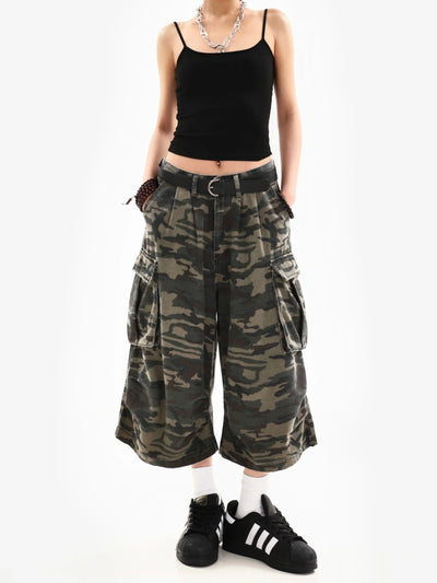 Camouflage Y2K Cargo Jorts