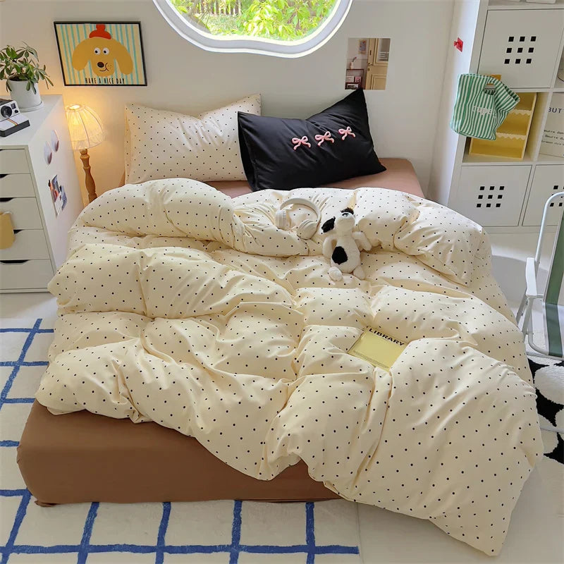 Big Eyes Bedding Set