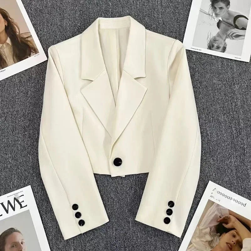 Old Money Black Cropped Blazer