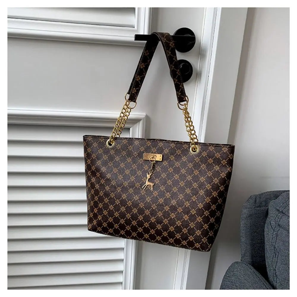 Classic Chain Strap Shoulder Bag