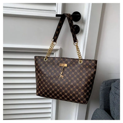 Classic Chain Strap Shoulder Bag