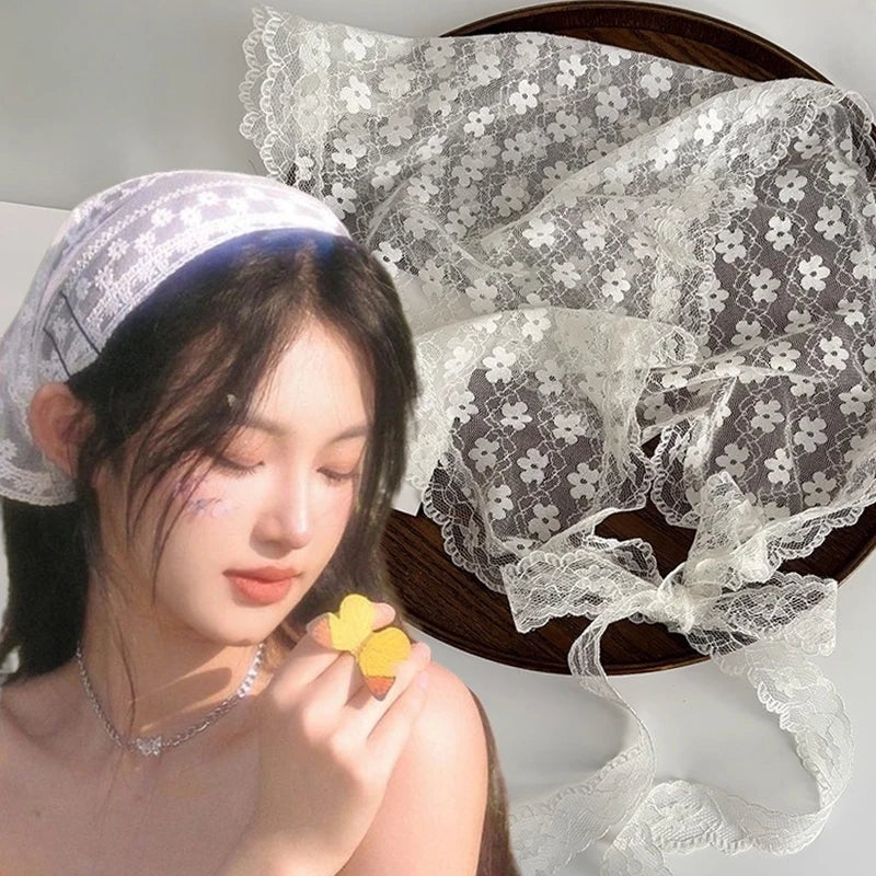 Triangular Lace White Woven Bandana