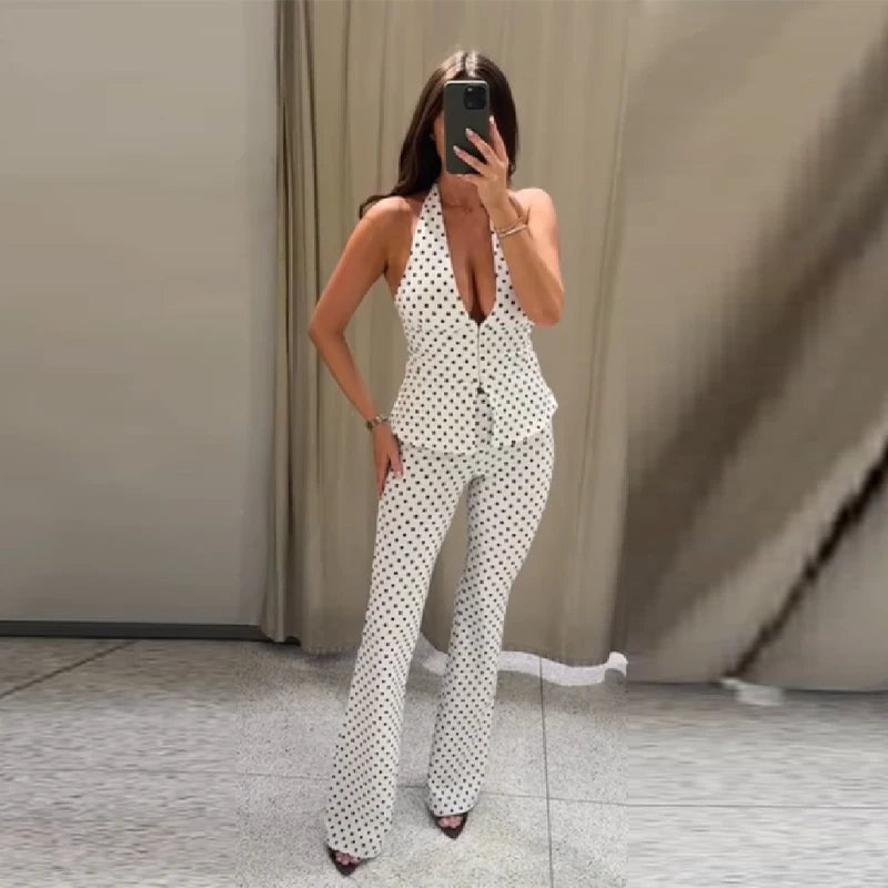 Old Money Polka Dot Women's Outfit