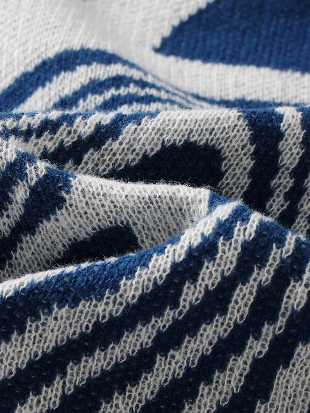 Whirl Pattern Jacquard Sweater