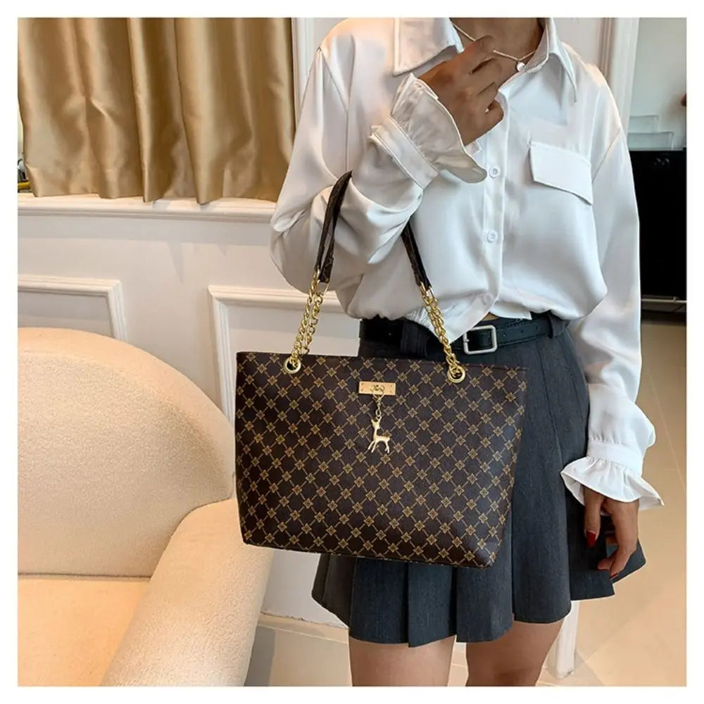 Classic Chain Strap Shoulder Bag