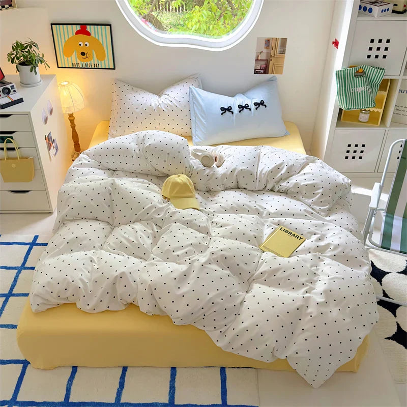 Big Eyes Bedding Set