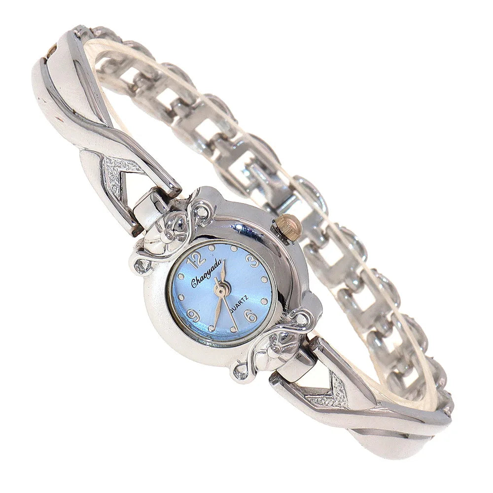 Luxury Lady Pendant Bracelet Watch