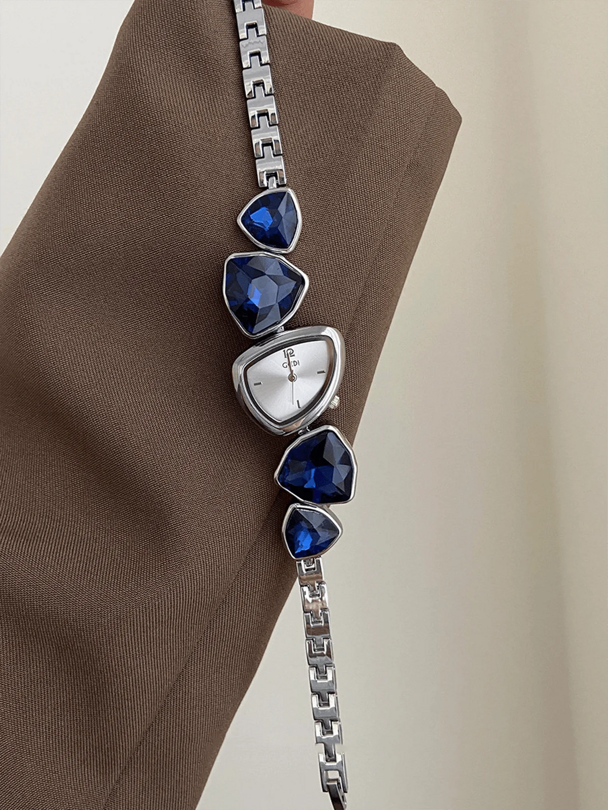 Luxury Crystal Inlaid Bracelet Triangle Watch