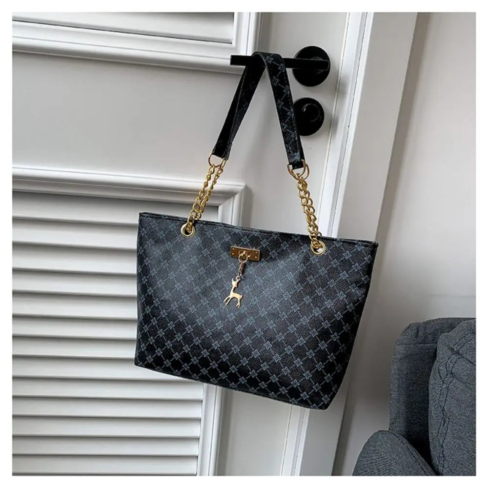 Classic Chain Strap Shoulder Bag