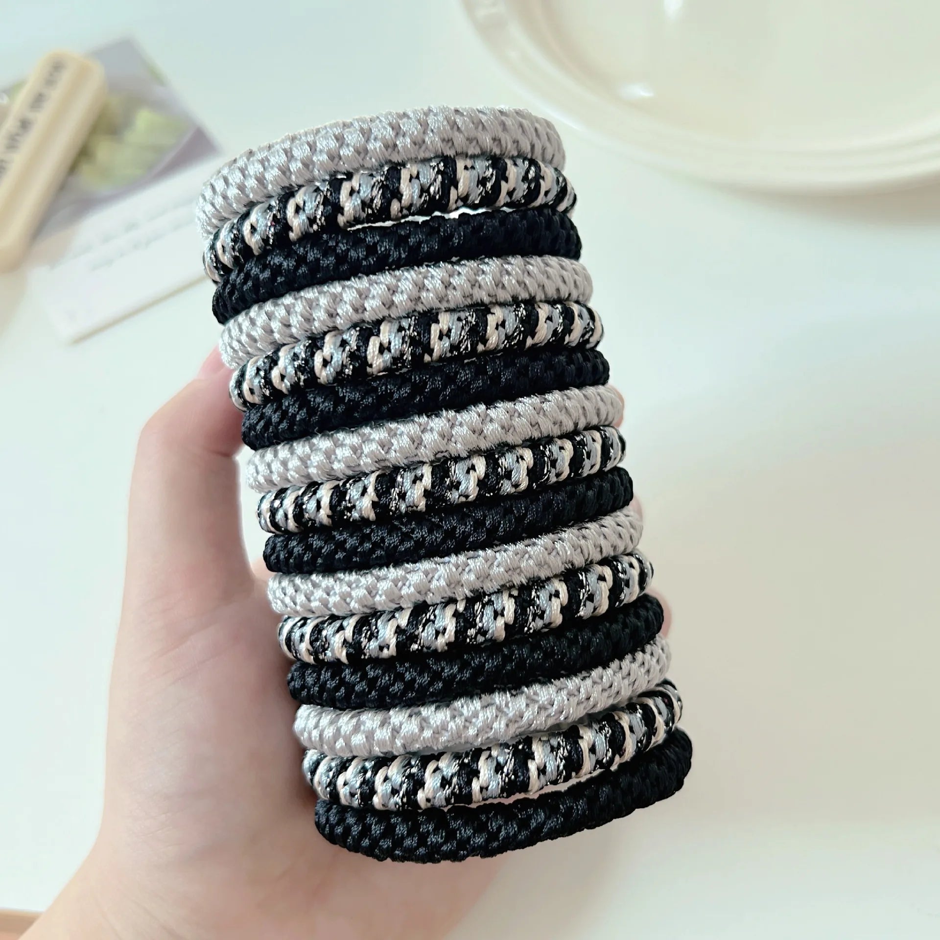 15 Pieces Strapped Ponytail Holder