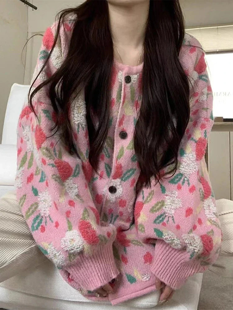 Soft Girl Knitted Buttoned Sweater