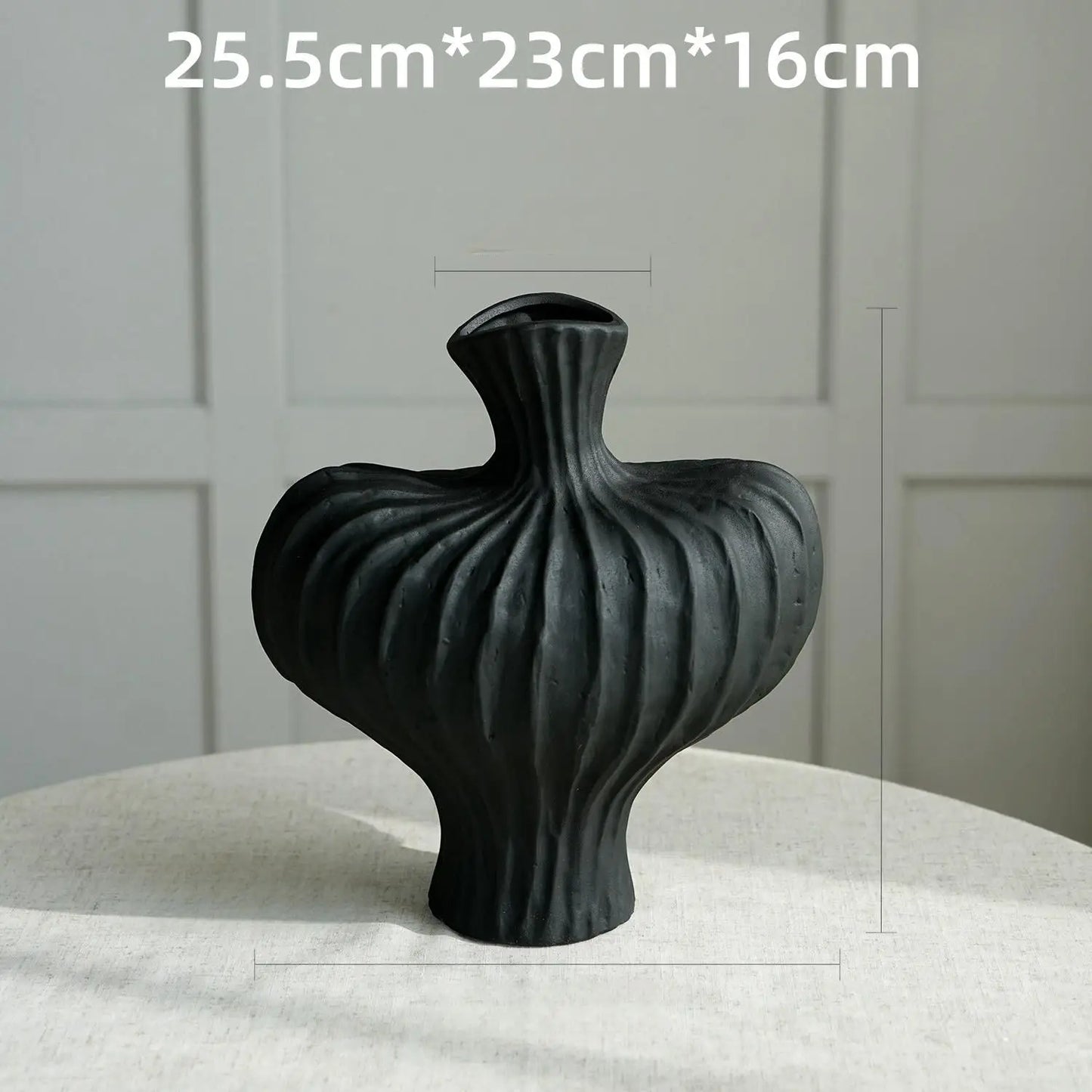 Keramik-Kunststoff-Vase im Vintage-Stil