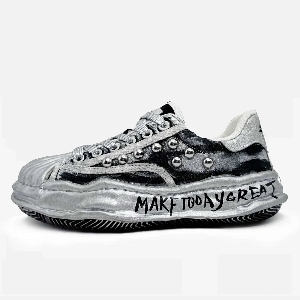Retro Hand-Painted Graffiti Punk School Sneakers