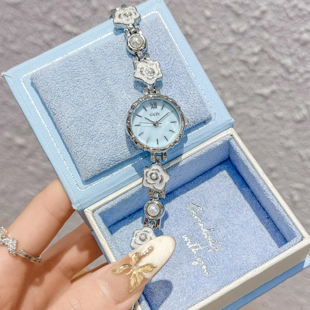 Luxury Exquisite Flower Chain Strap Watch