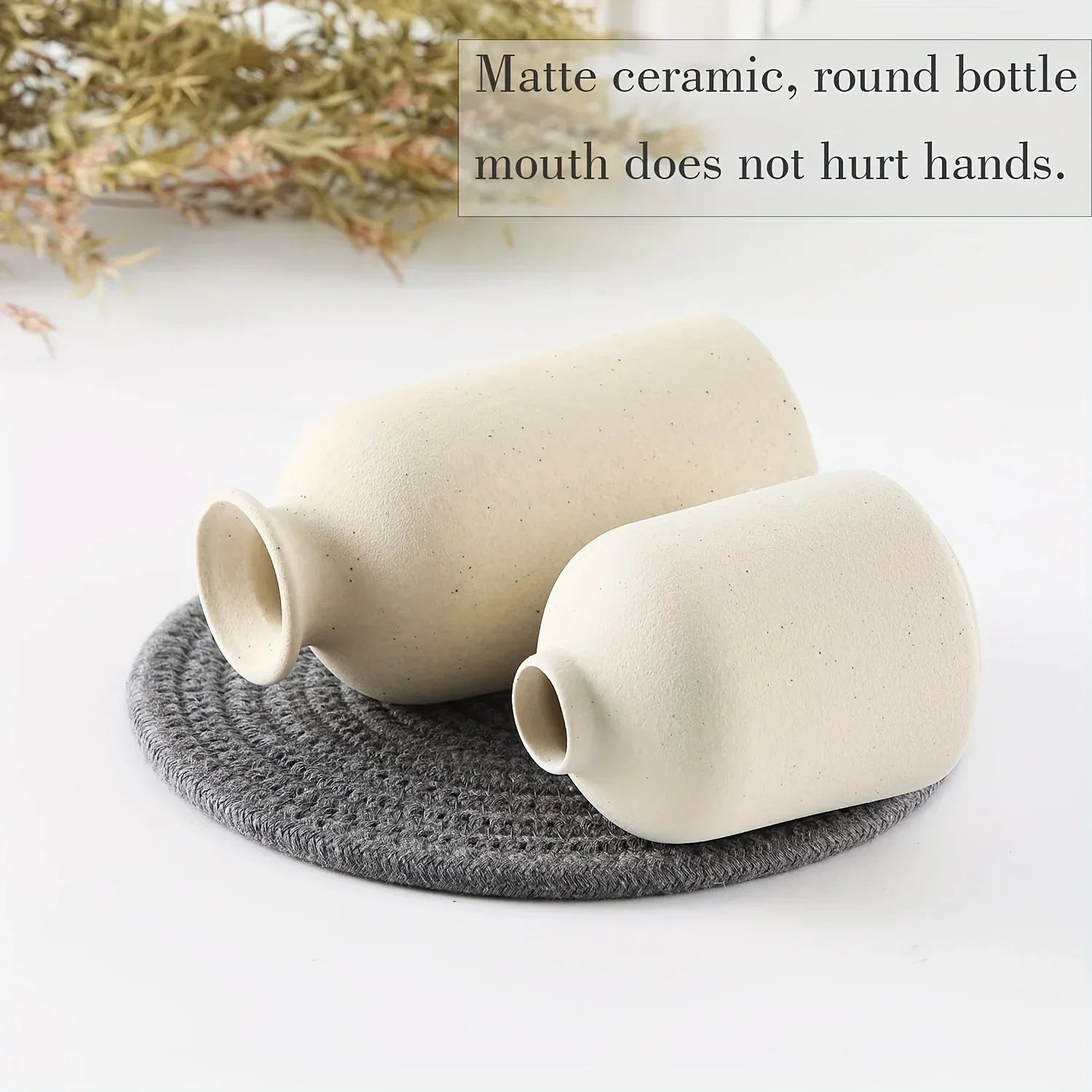 Set of 3 White Ceramic Vase