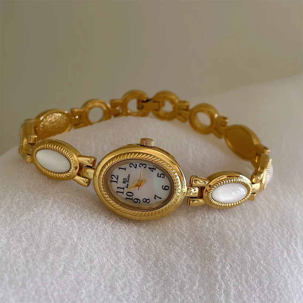 Retro Minimalist Women's Watches