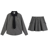 Conjunto elegante de dos piezas para la oficina