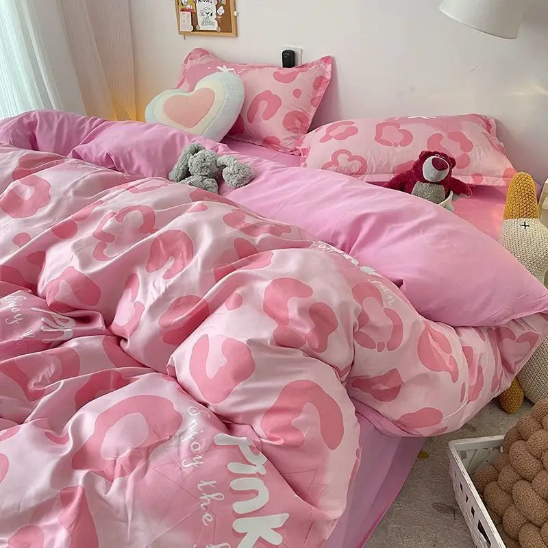 Korean Pink Letter Bedding Set