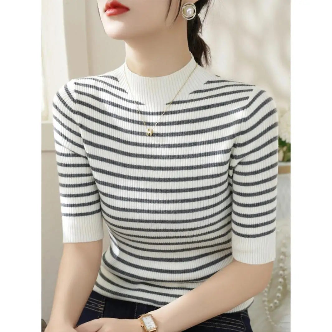 Camiseta de rayas entallada