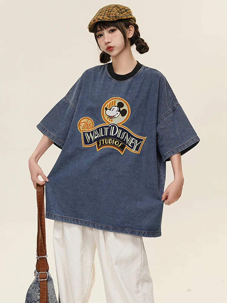 Oversize-T-Shirt aus Denim mit lustiger Stickerei