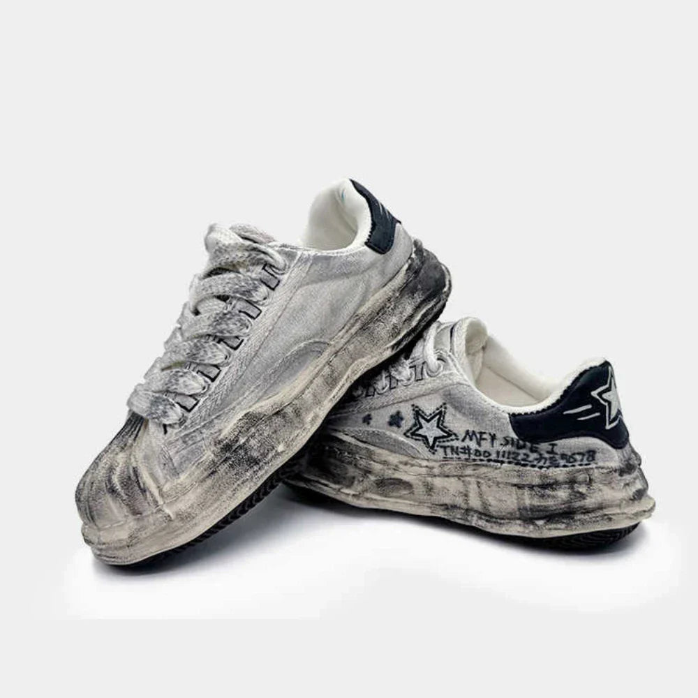 Retro Hand-Painted Graffiti Punk School Sneakers