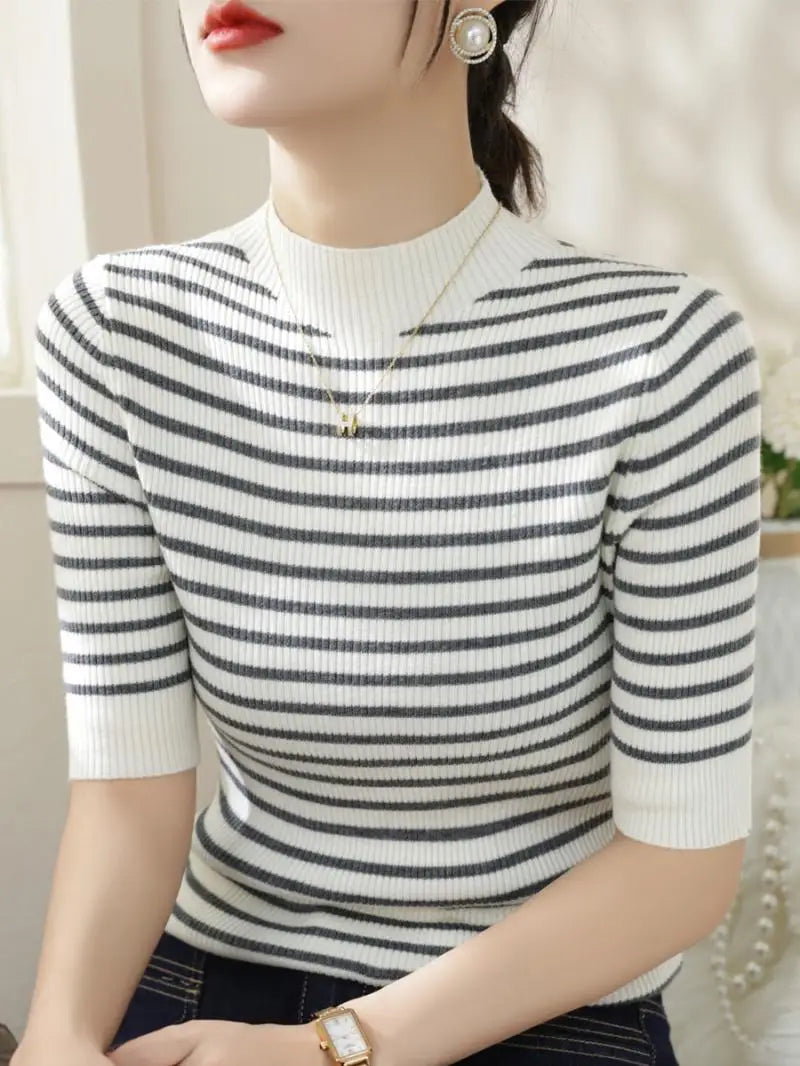 Camiseta de rayas entallada