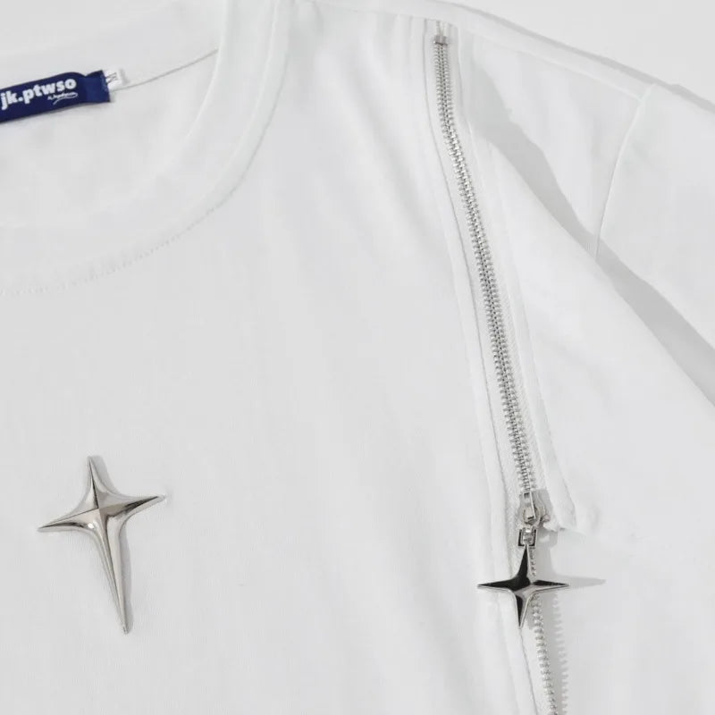 Camiseta de cuello redondo con retales metálicos